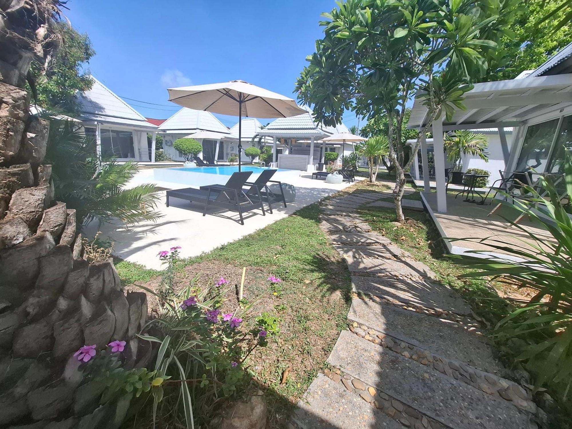 Thiptara Resort - Adults Only Mae Nam Buitenkant foto