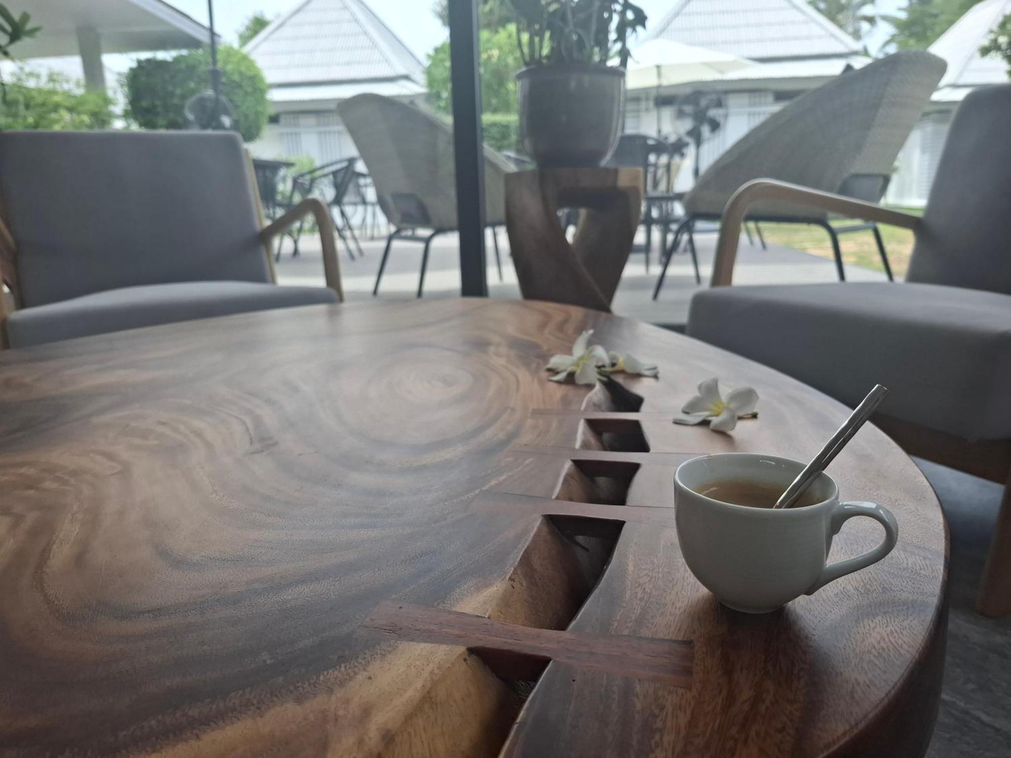 Thiptara Resort - Adults Only Mae Nam Buitenkant foto