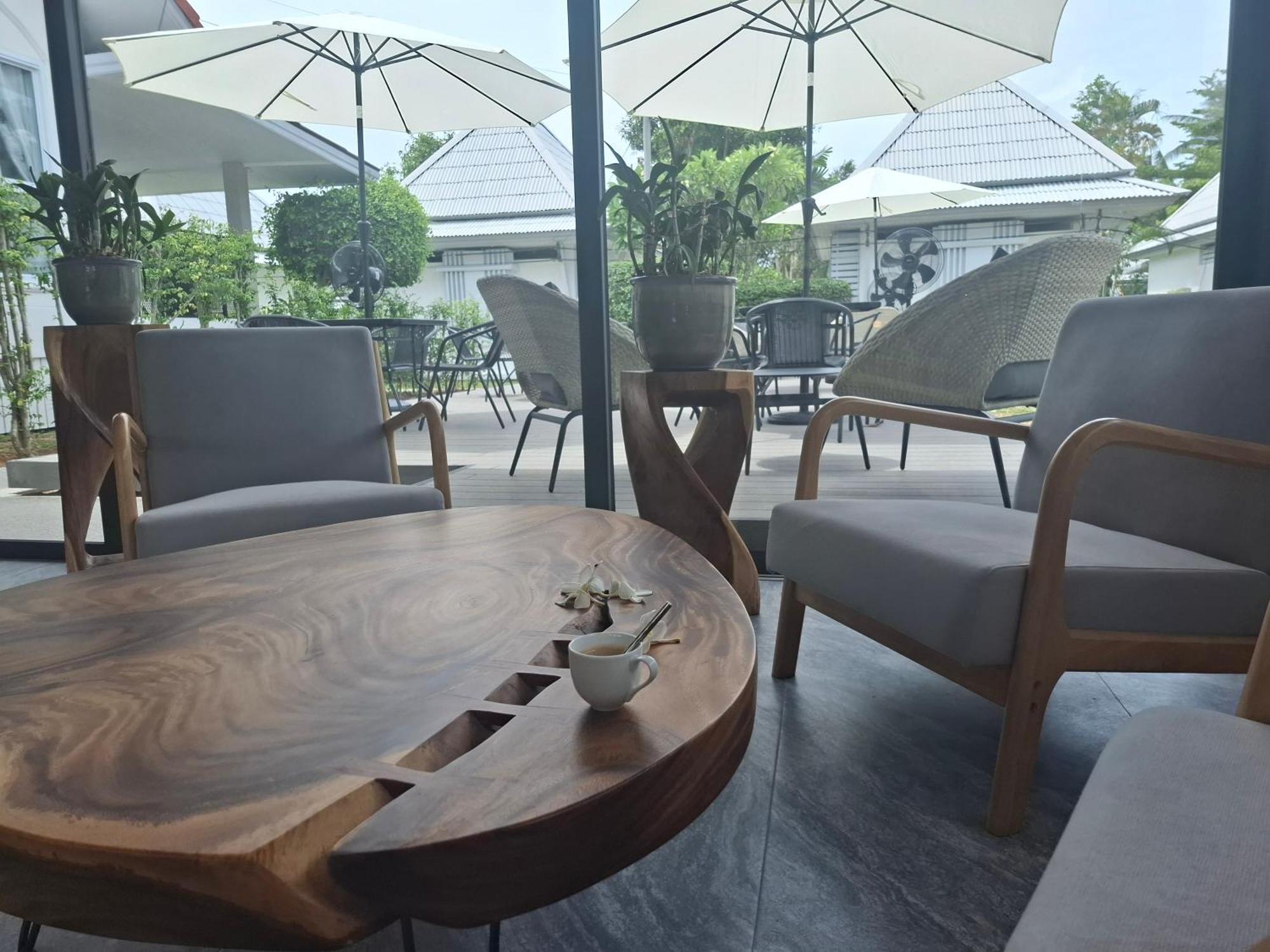 Thiptara Resort - Adults Only Mae Nam Buitenkant foto